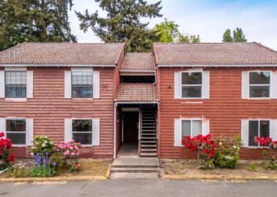 Auburn Oaks Apartments