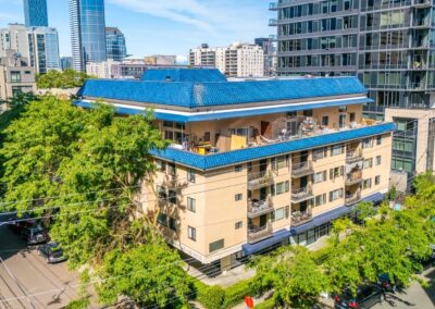 Hilltop Court Apartments